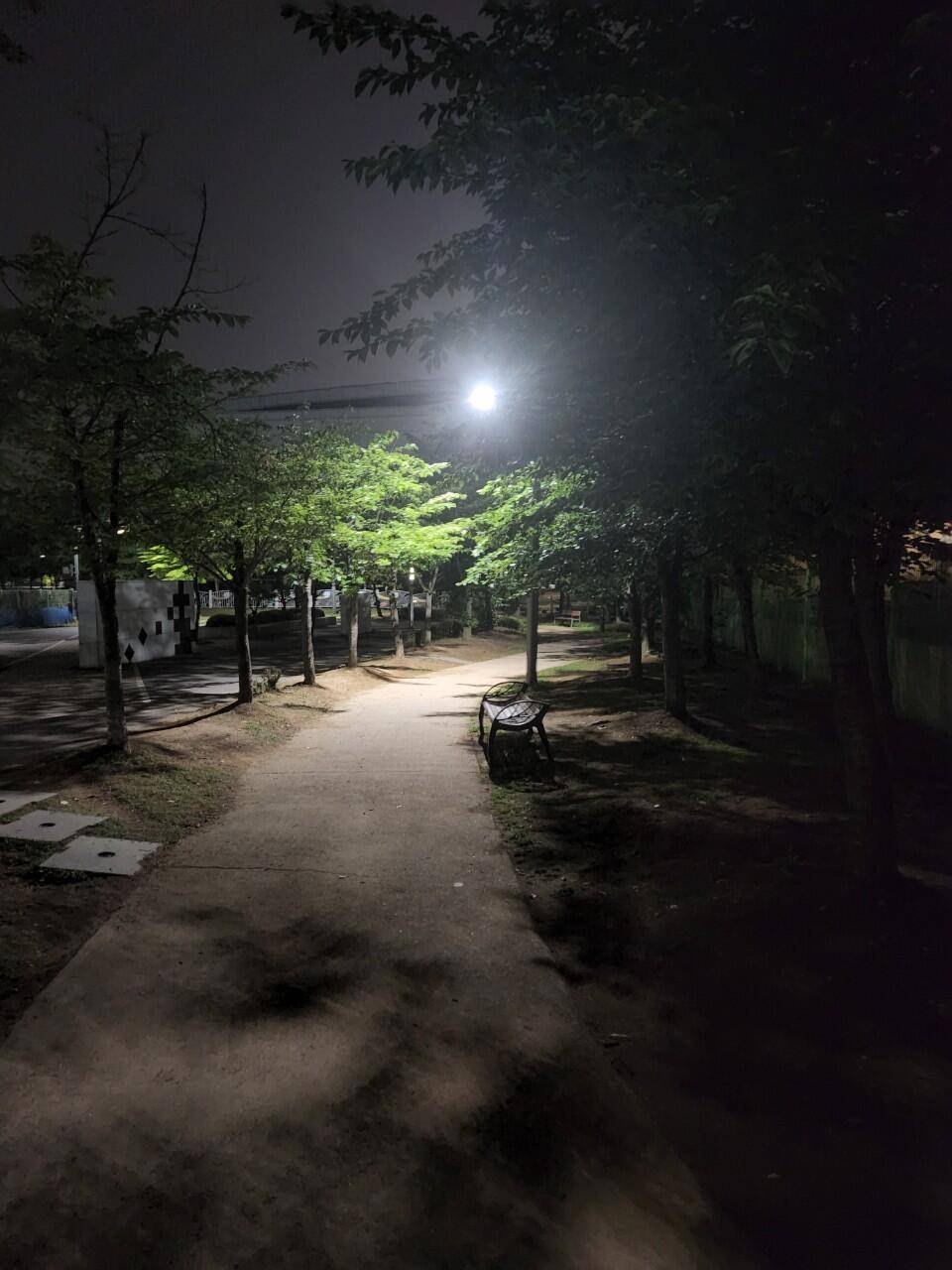 술 한잔 (커뮤니티 - 자유게시판)