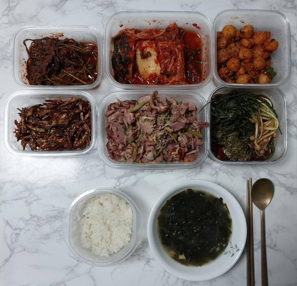 자발적 삼식이 (커뮤니티 - 자유게시판)