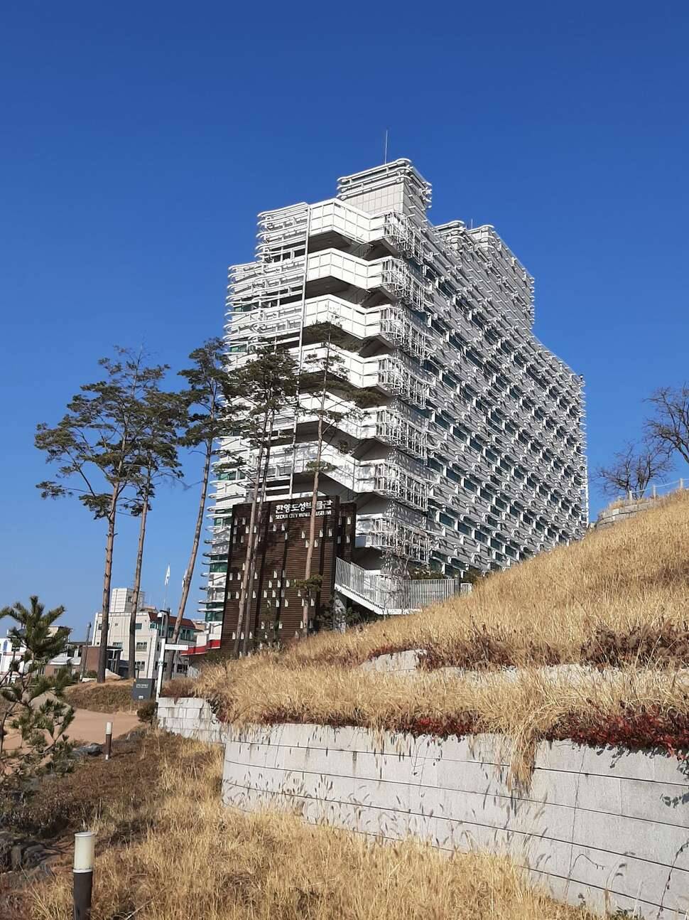 걸어서 한양속으로 (커뮤니티 - 자유게시판)