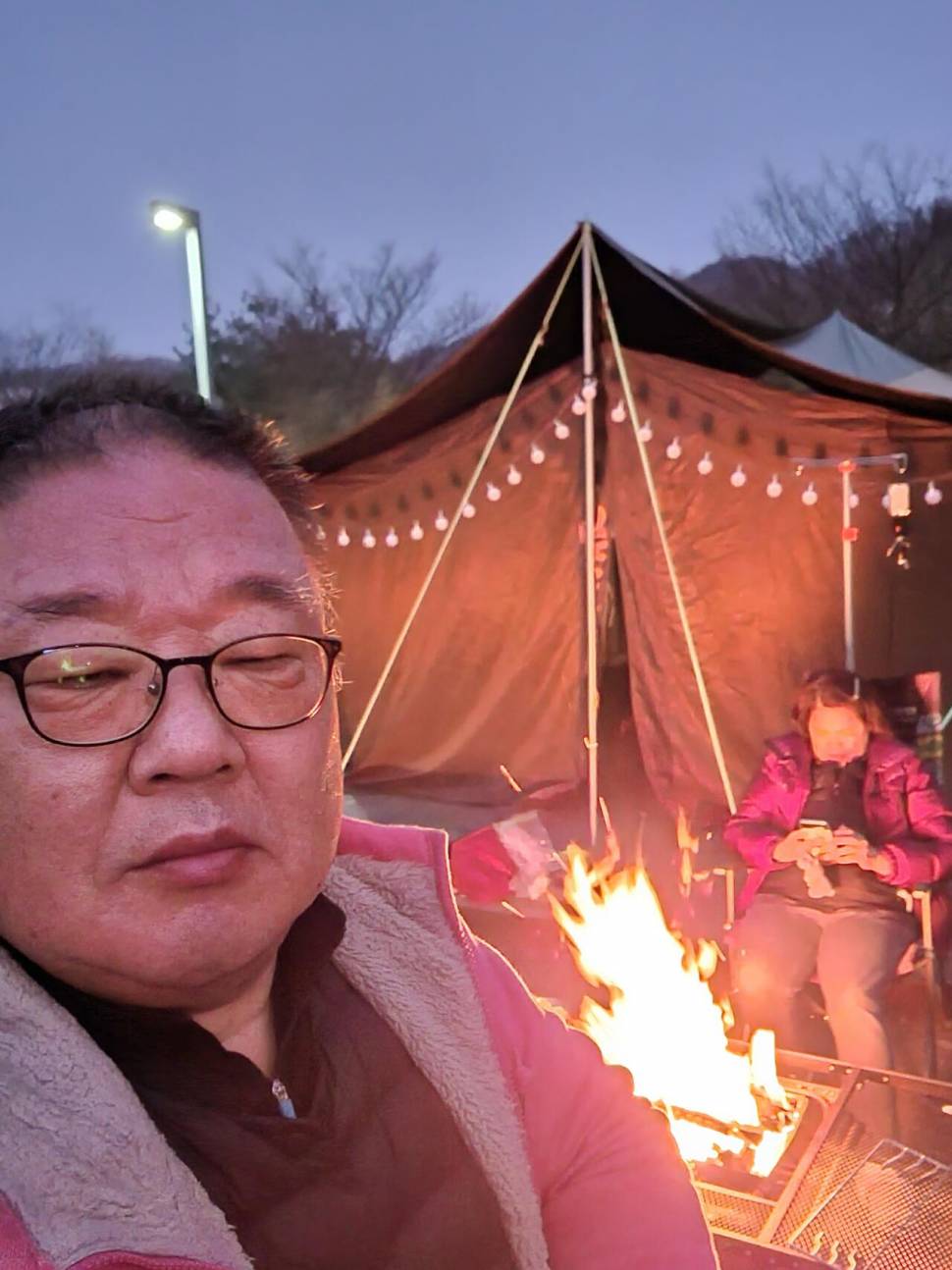 강제 노숙 (커뮤니티 - 자유게시판)