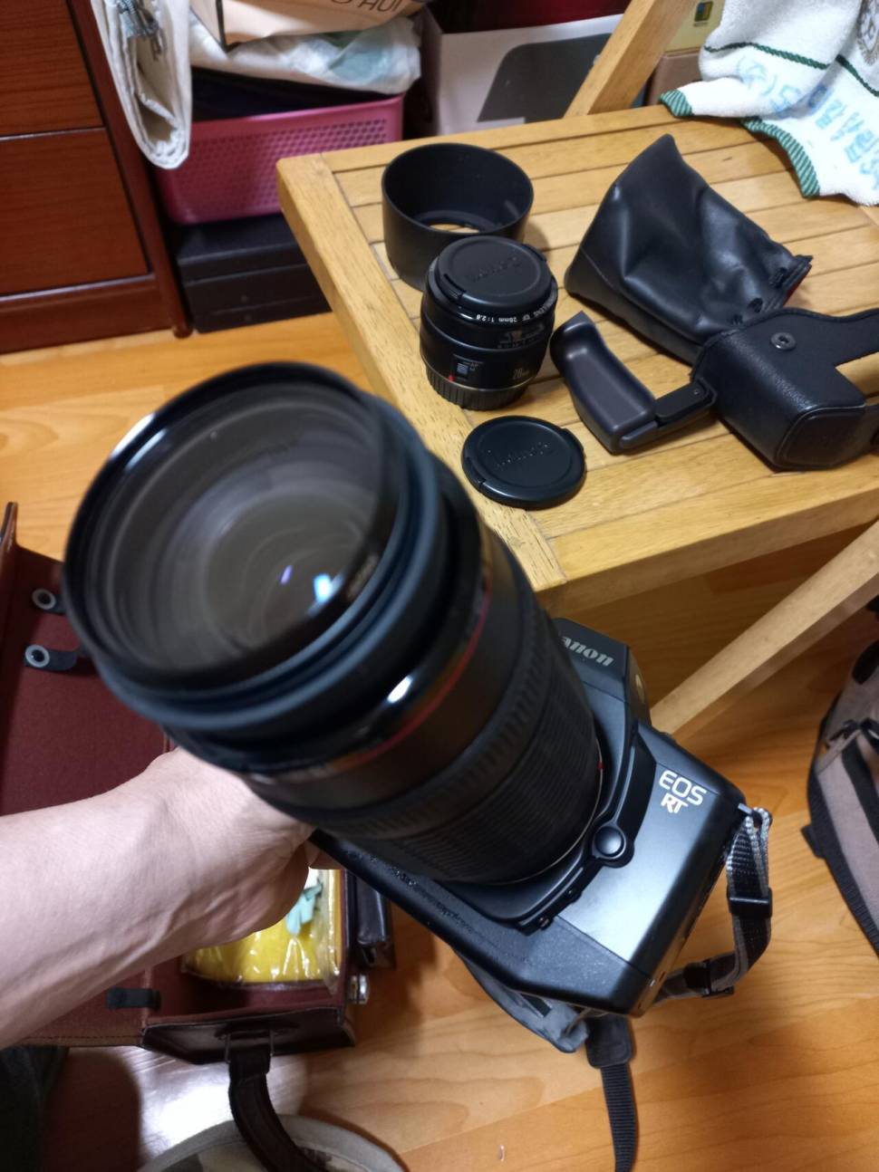 dslr 카메라를 사다 (커뮤니티 - 자유게시판)