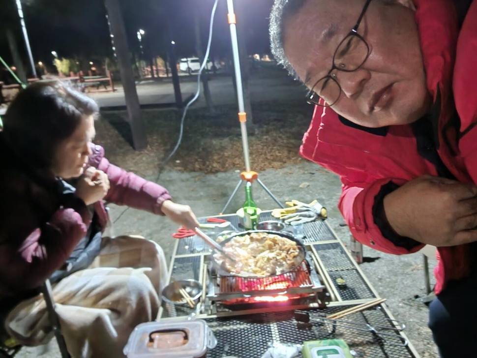 강제 노숙 (커뮤니티 - 자유게시판)