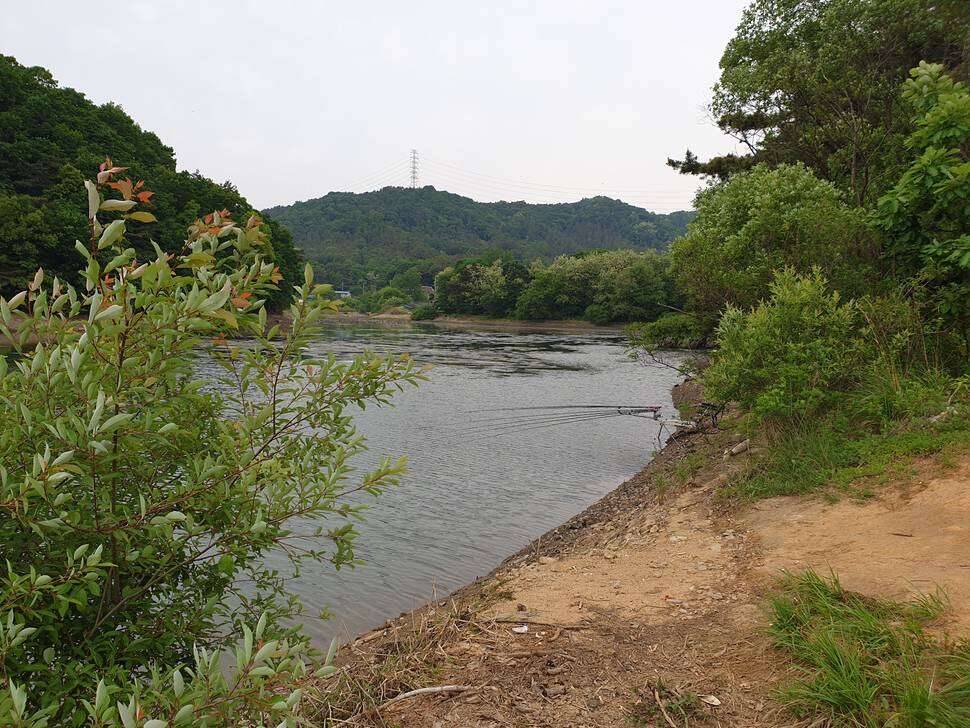 힘들어요 ㅜㅜ (커뮤니티 - 자유게시판)