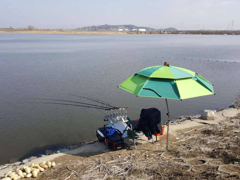 낚시가고파 잠시 예전사진을보내요 (커뮤니티 - 자유게시판)