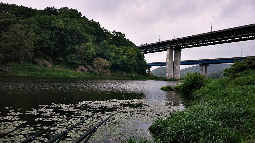 꾼의계절 (조황조행기 - 화보조행기)