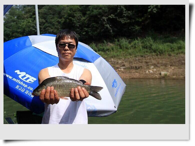 가족과 함께한 2박3일간 충주댐 낚시 (조황조행기 - 화보조행기)