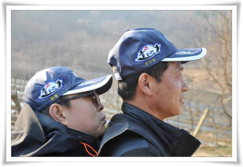 청심클럽 쓰레기 없는 낚시터 만들기 1편 (조황조행기 - 화보조행기)