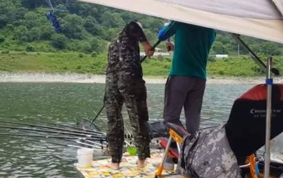 먹개비의 낚시 투어 98탄경북에서 전라도로 정출 (조황조행기 - 화보조행기)