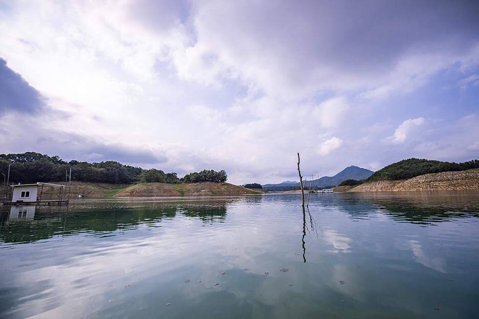 충주호 좌대 돌감낚시터 (조황조행기 - 화보조행기)