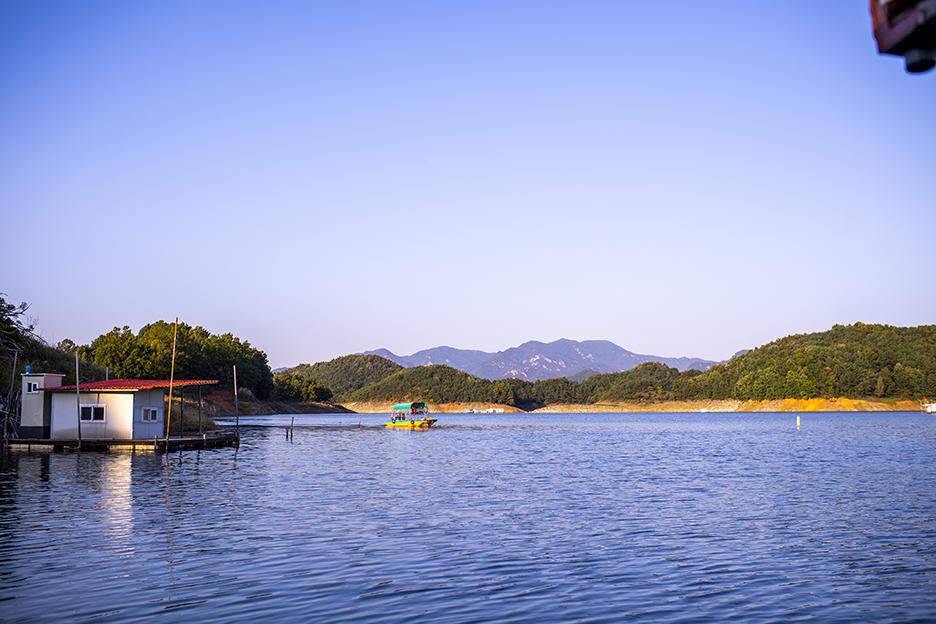 충주 짱가네낚시터 작은붕어를 만나다 (조황조행기 - 화보조행기)