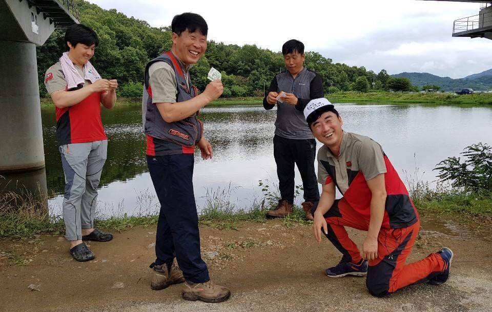 먹개비의 낚시 투어 99탄 낮낚시 정출에 마리수 대박 (조황조행기 - 화보조행기)