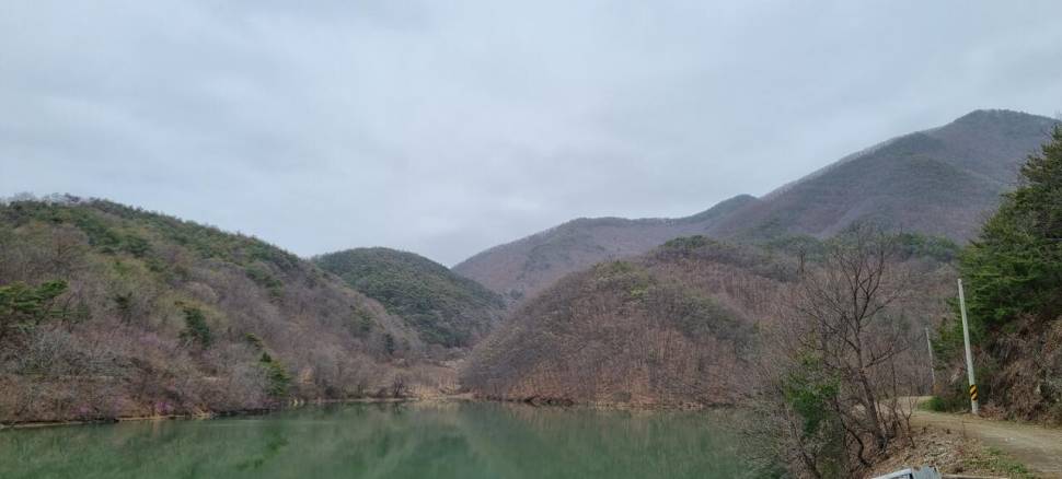 조용한곳 (조황조행기 - 화보조행기)