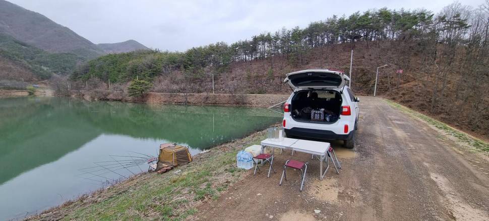 조용한곳 (조황조행기 - 화보조행기)