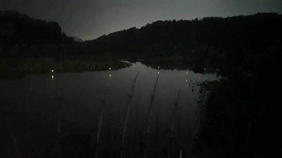 홀로한낚시 (조황조행기 - 화보조행기)