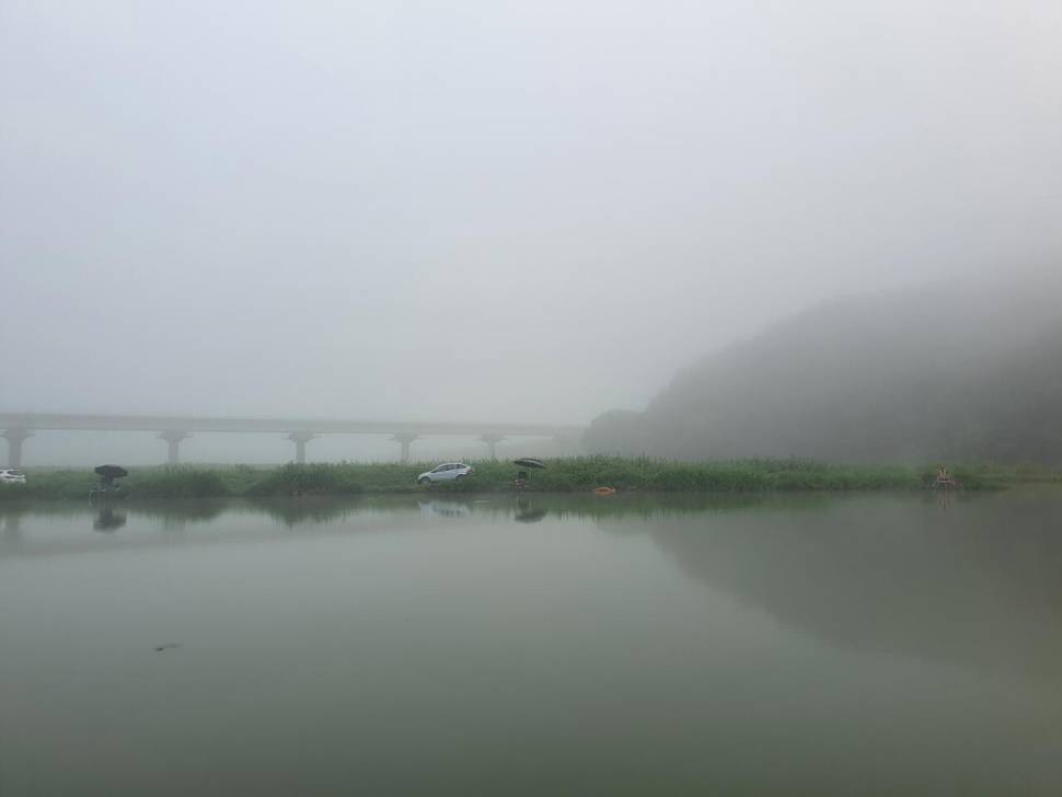 끝여름밤의 꿈을 찿아서 (조황조행기 - 화보조행기)