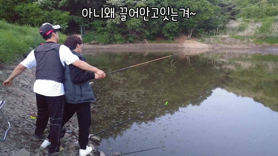 지존조행기아빠와 아들 그리고 피조사 (조황조행기 - 화보조행기)