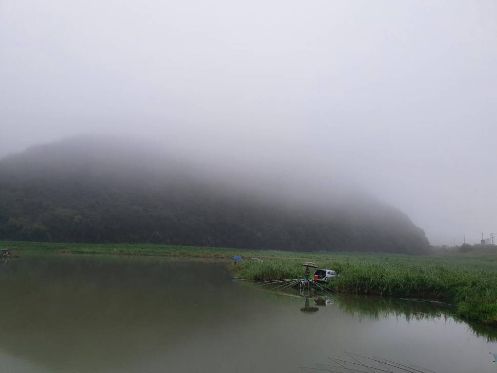 끝여름밤의 꿈을 찿아서 (조황조행기 - 화보조행기)