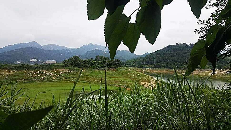 청풍호 오름수위 (조황조행기 - 화보조행기)