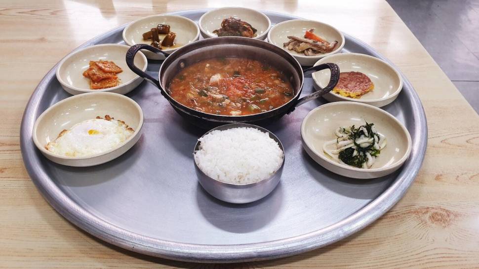 말뚝 찌를 바라보며 (조황조행기 - 화보조행기)