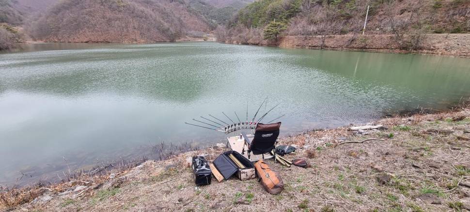 조용한곳 (조황조행기 - 화보조행기)