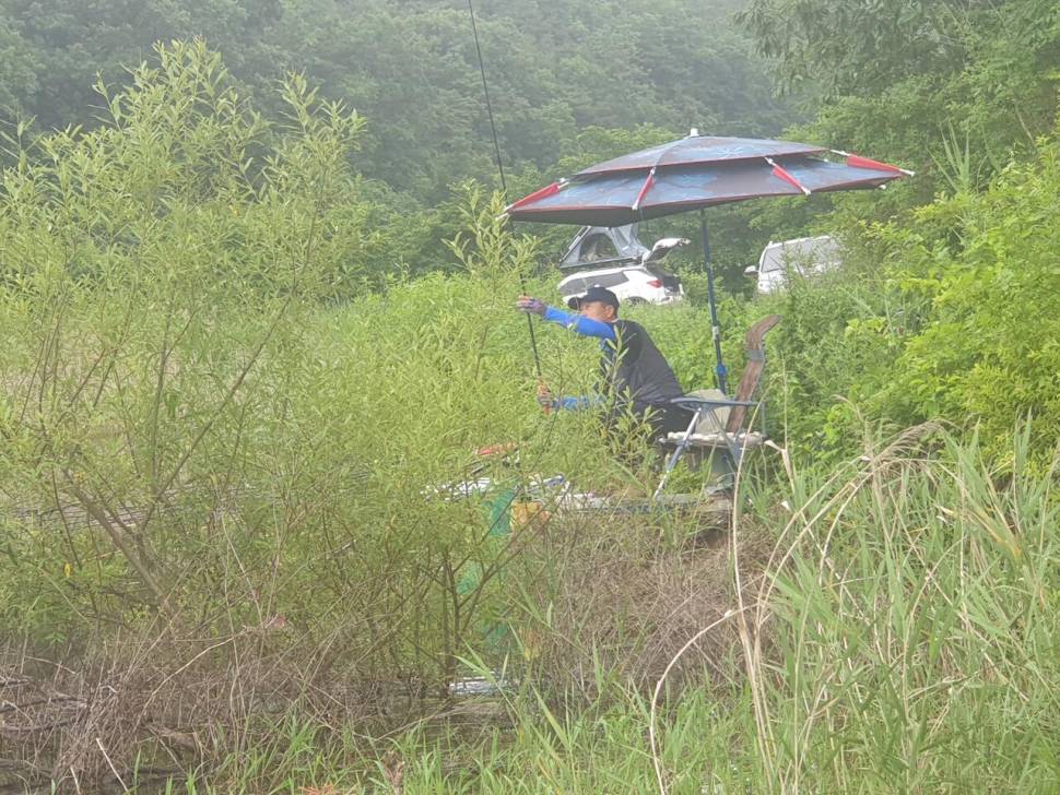 보내기가 아쉬네 (조황조행기 - 화보조행기)