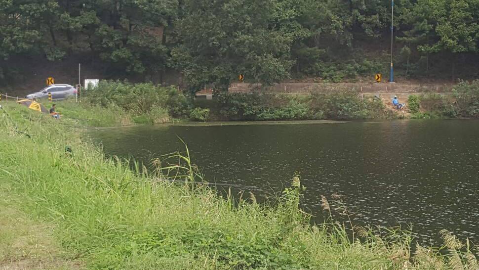 추석연휴 저수지마다 자리가 없다경산 천마지 (조황조행기 - 화보조행기)