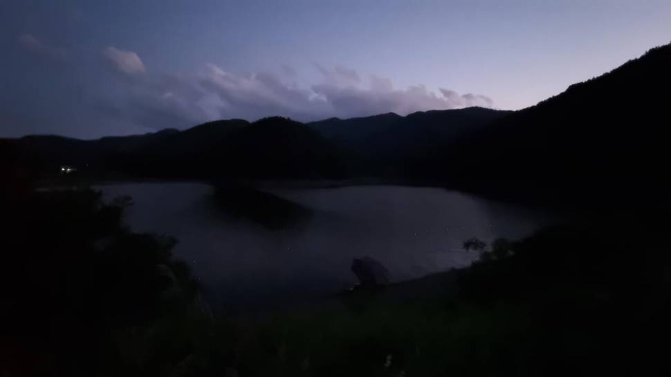 날씨가 덥다 (조황조행기 - 화보조행기)