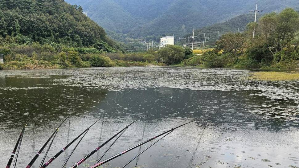 어신魚神 조우회의 10월 정출2번의 기회 (조황조행기 - 화보조행기)