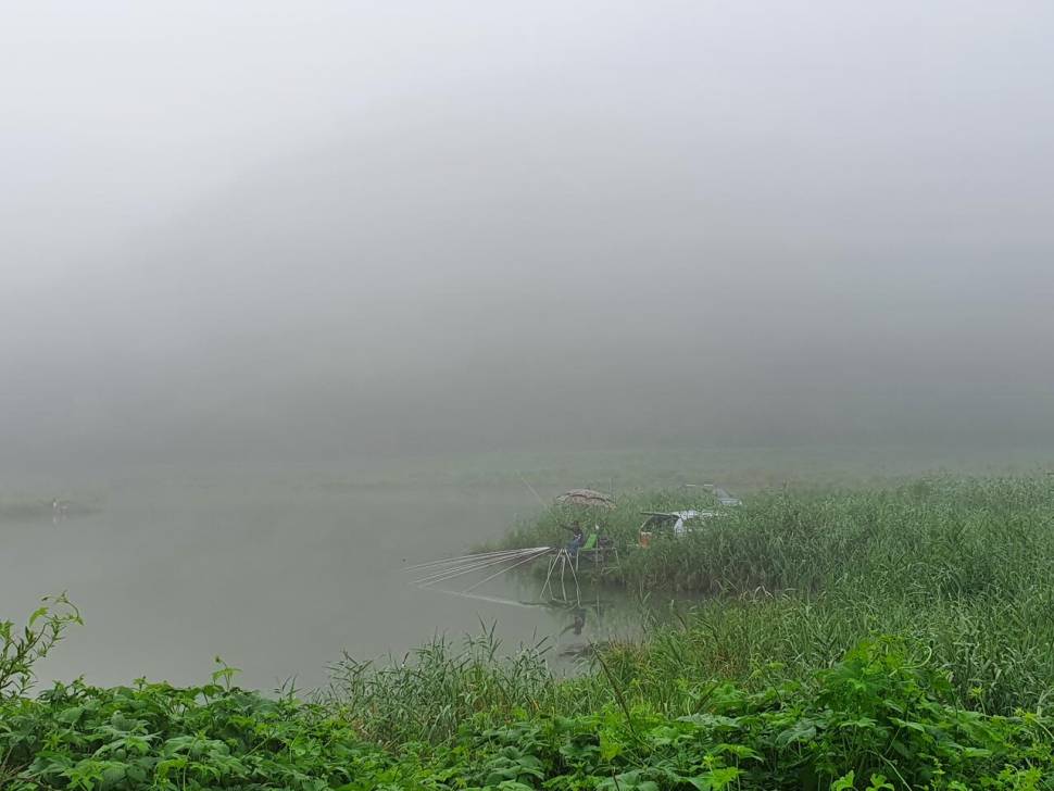 끝여름밤의 꿈을 찿아서 (조황조행기 - 화보조행기)