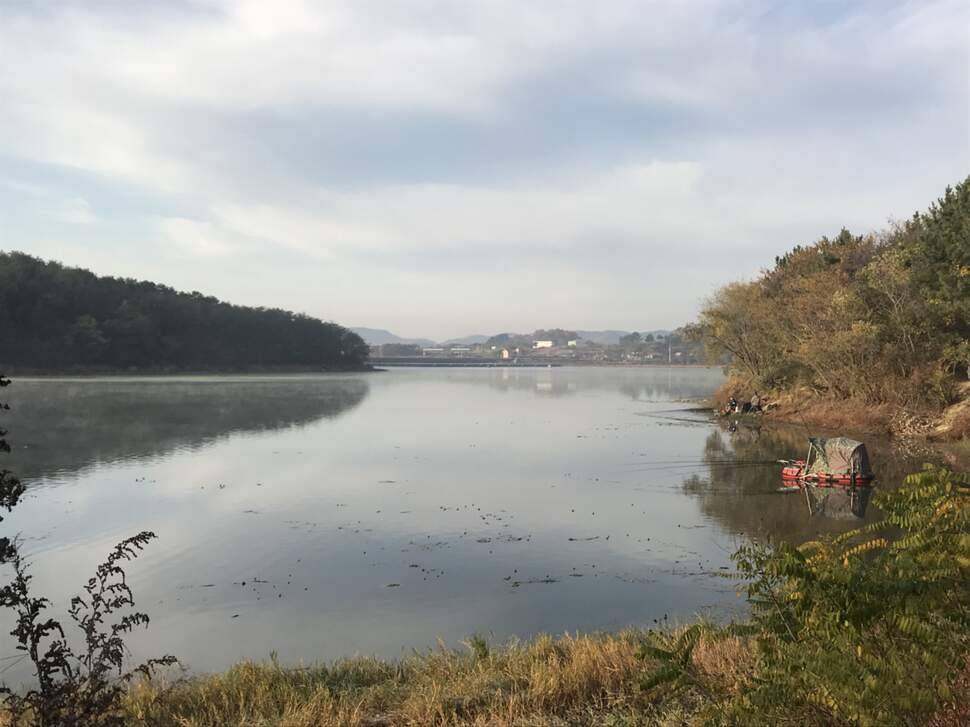 경남 창녕군 대형지 출조 와 만남 (조황조행기 - 화보조행기)