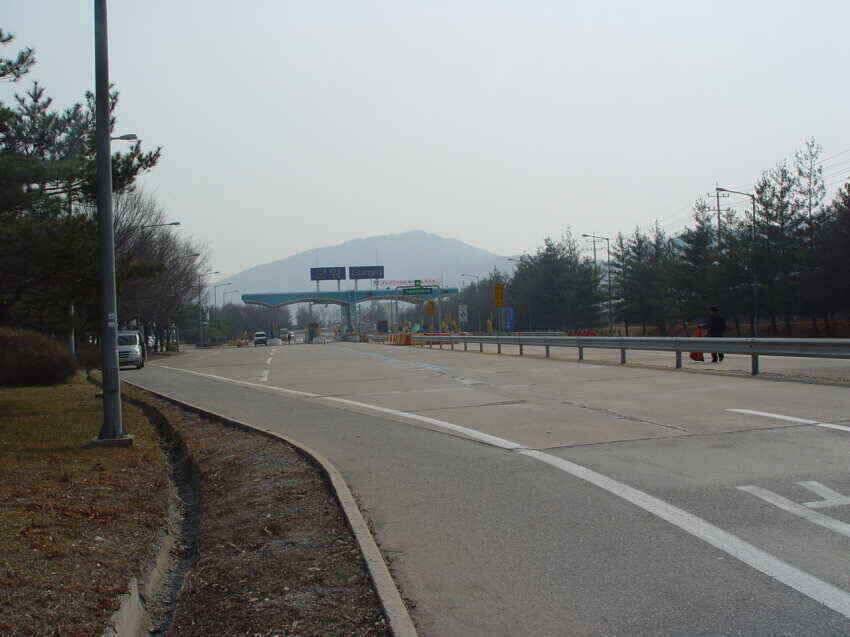 군위붕어군위소류지에서조금조금호조황꾼님들꾼의길의방향을 군위붕어로만나시길 (조황조행기 - 낚시점조황)