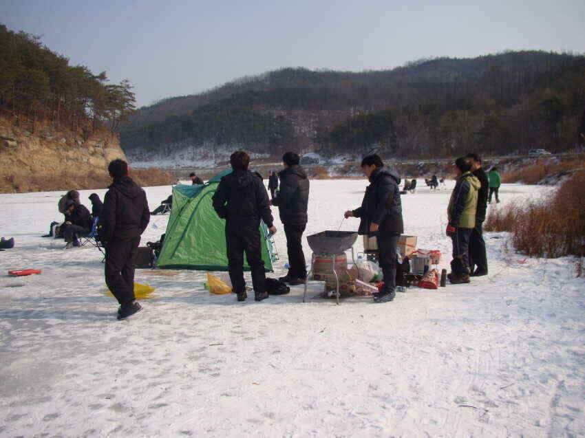 군위내의지빙어낚시30100여수마릿수 (조황조행기 - 낚시점조황)