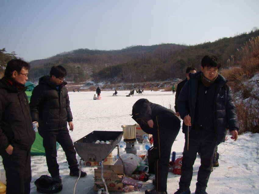 군위내의지빙어낚시30100여수마릿수 (조황조행기 - 낚시점조황)