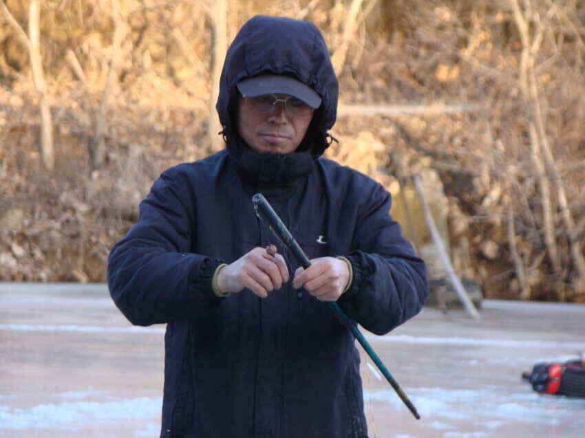 군위블루길낚시대박행진군위빙어낚시군위붕어낚시너무잘되는것같습니다이번주말도여전히 얼음타기좋을듯예상을 (조황조행기 - 낚시점조황)