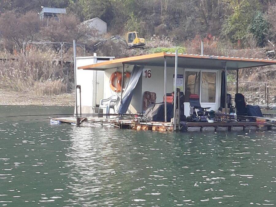 하천낚시터 현황 (조황조행기 - 낚시점조황)