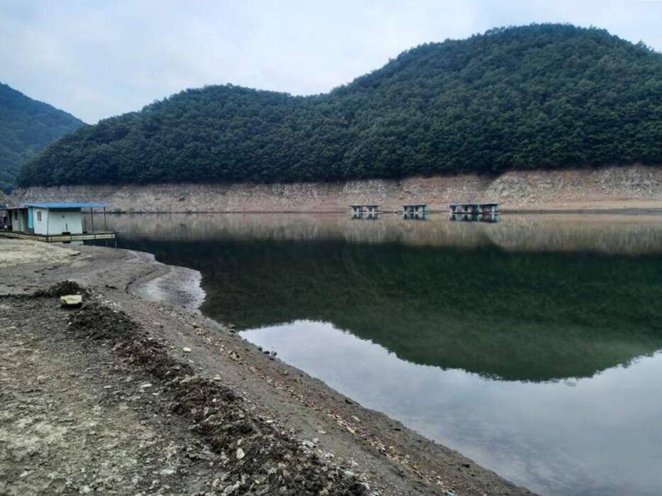 덕곡허리급월척 문골병호키다리낚시터상황 (조황조행기 - 낚시점조황)