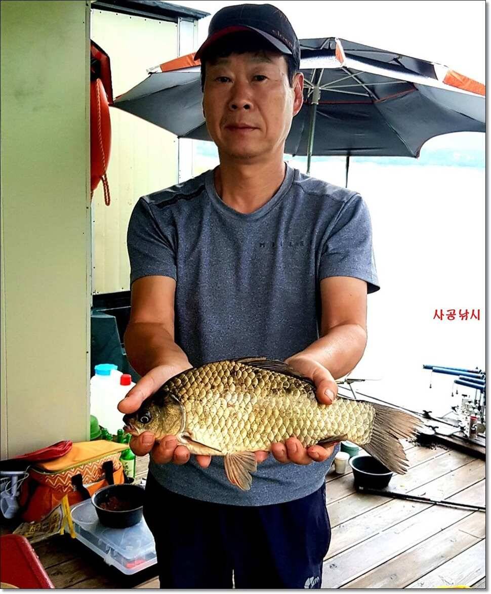 짱가네대물김기호허리급장어 (조황조행기 - 낚시점조황)