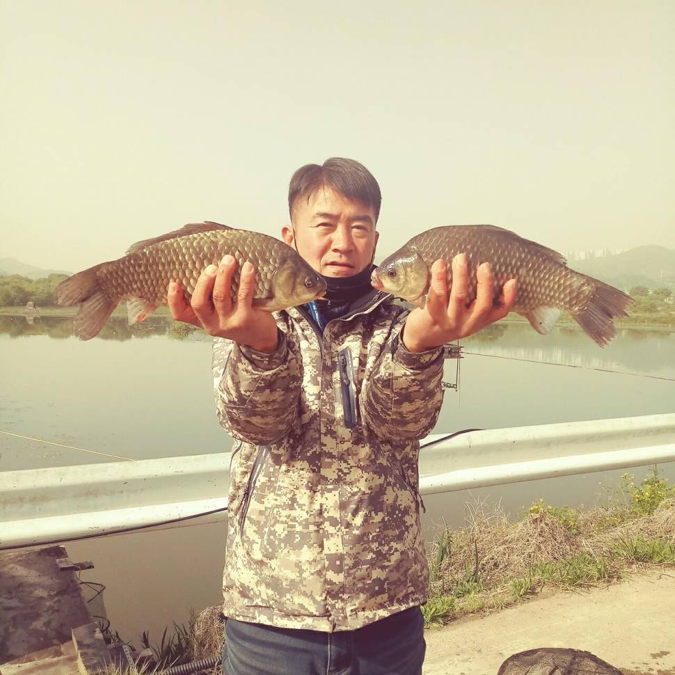 충주탄금호낚시조황 (조황조행기 - 낚시점조황)