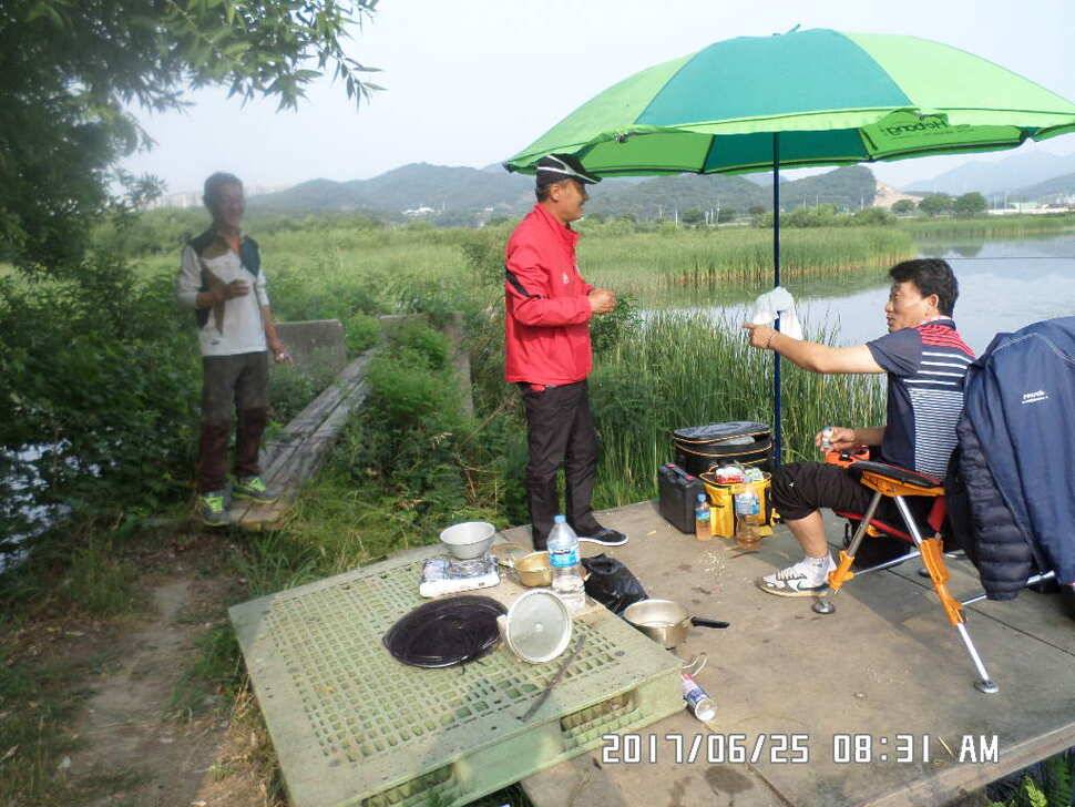 충주탄금호낚시조황 (조황조행기 - 낚시점조황)