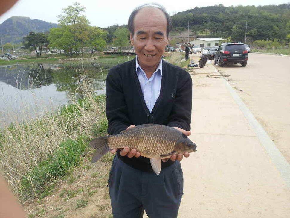 4자 2마리 가창팔조낚시 (조황조행기 - 낚시점조황)