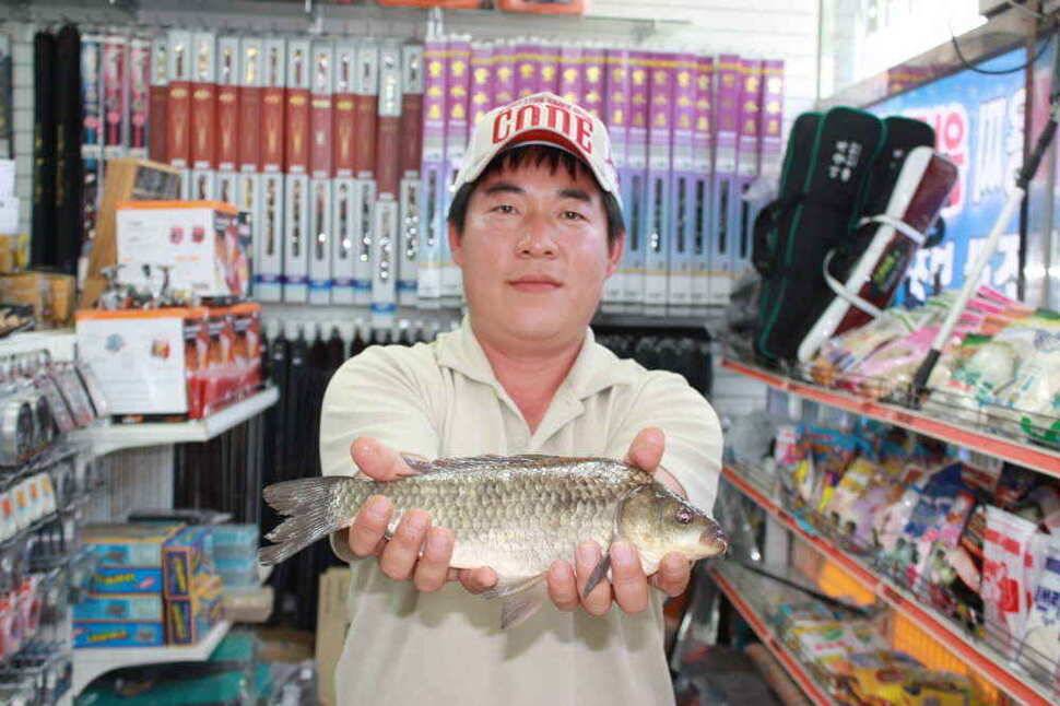 경산 시민낚시입니다 4짜와 월척이 쏟아진 한주였습니다 (조황조행기 - 낚시점조황)