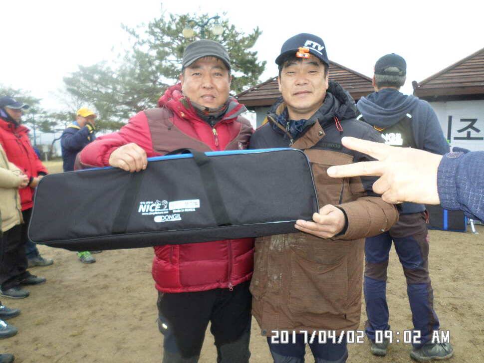 입석에4짜와2cm모자라난 아쉬운4짜 (조황조행기 - 낚시점조황)