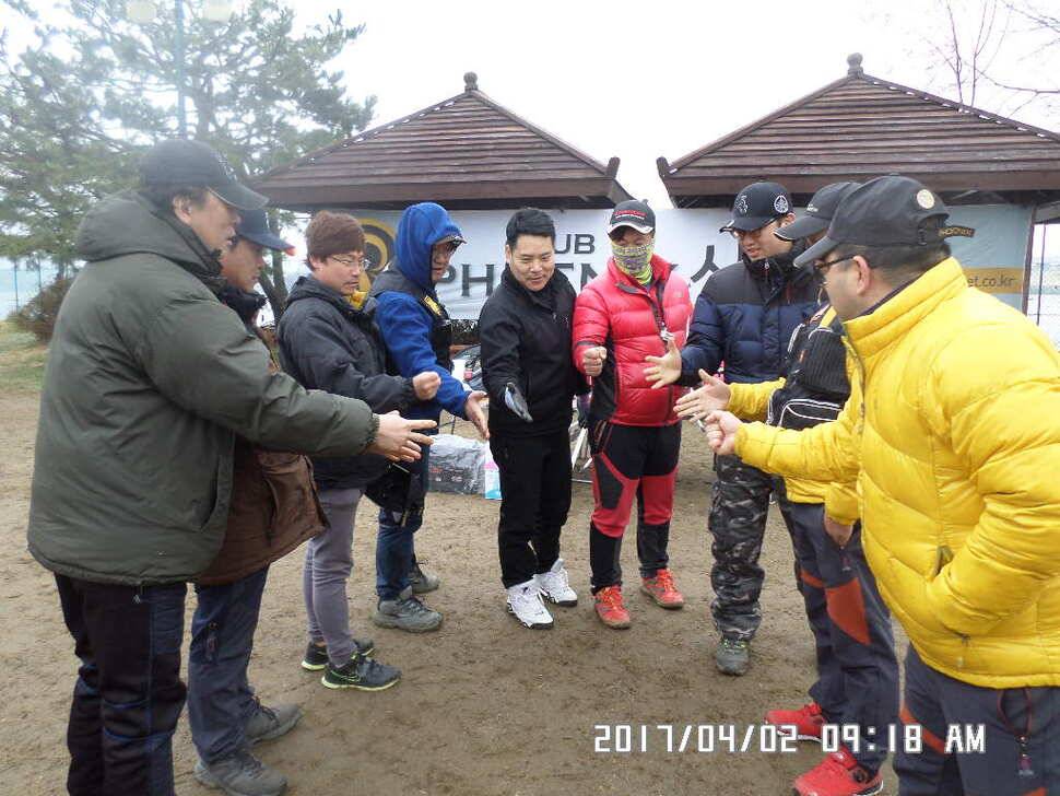 입석에4짜와2cm모자라난 아쉬운4짜 (조황조행기 - 낚시점조황)