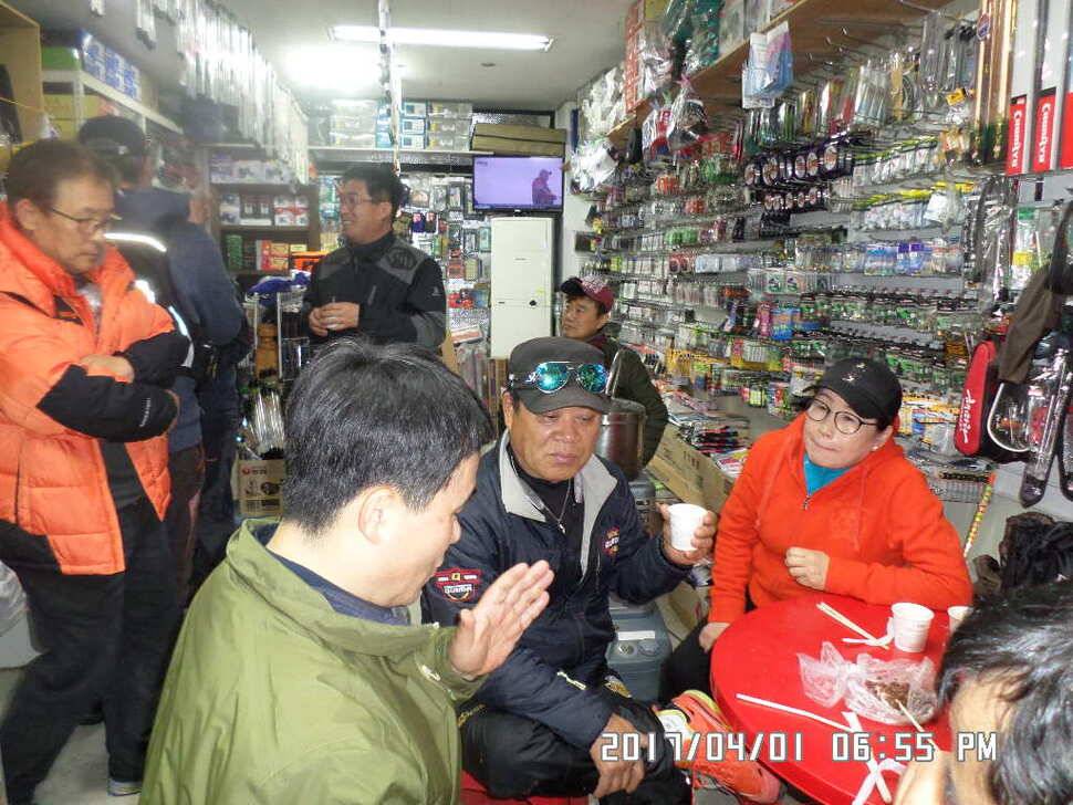 입석에4짜와2cm모자라난 아쉬운4짜 (조황조행기 - 낚시점조황)