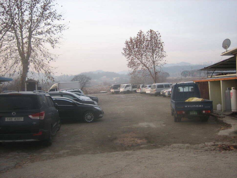 jum_johwang_323b9_064625_40503.jpg