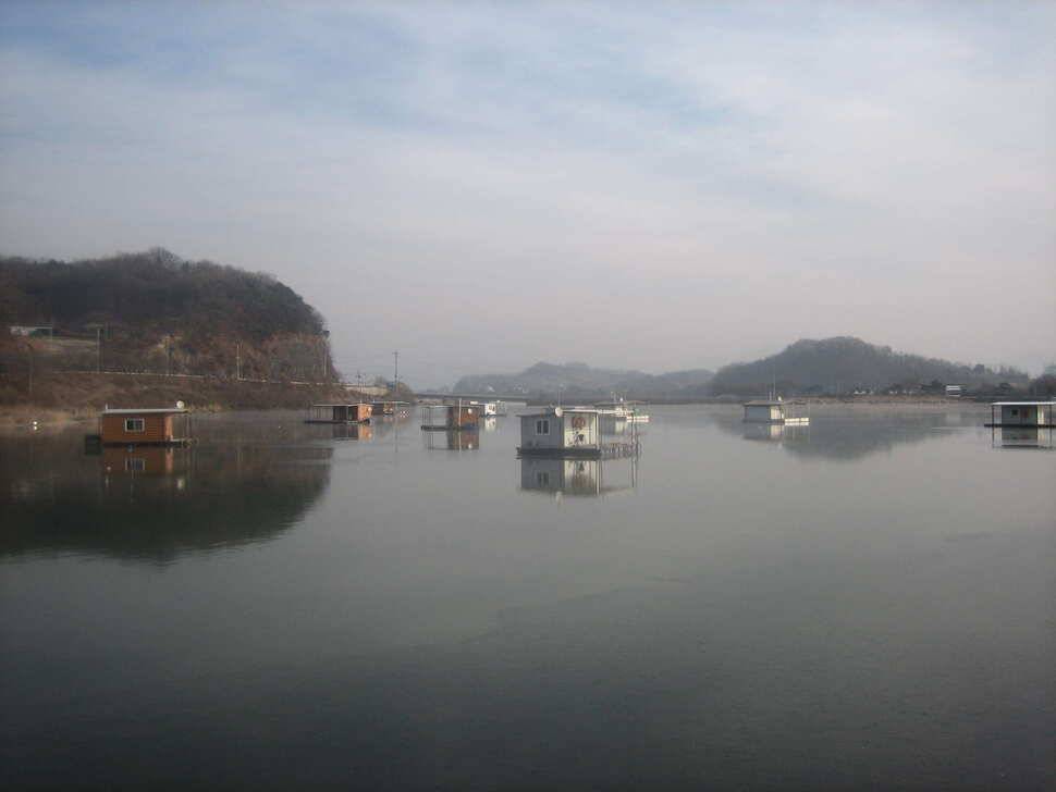 충주탄금호낚시대물41cm조황 (조황조행기 - 낚시점조황)