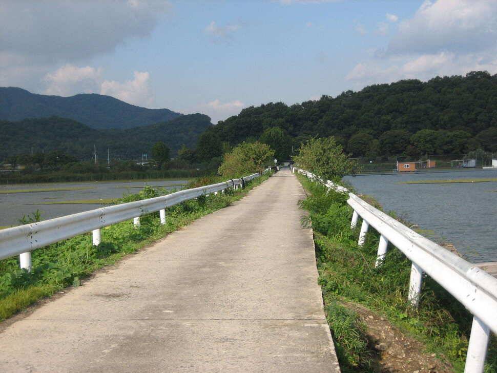 jum_johwang_70b63_120619_39225.jpg