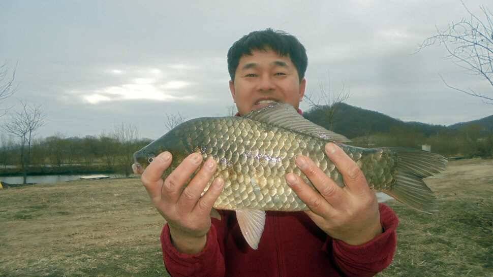이박사 첫 사짜대물 조황정보 (조황조행기 - 낚시점조황)