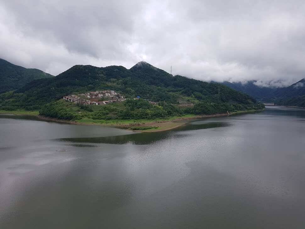 충주댐 노지 조황입니다 (조황조행기 - 낚시점조황)