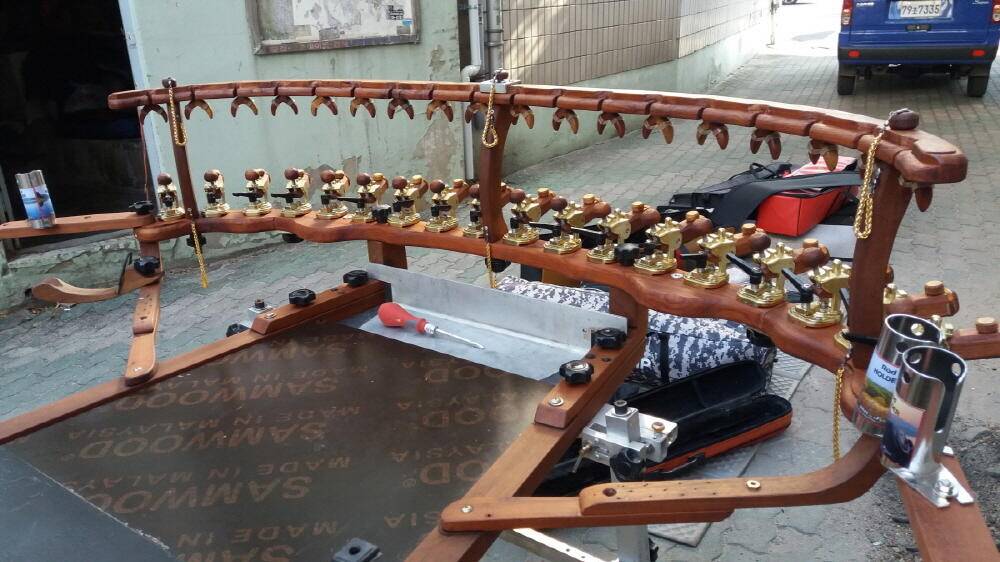 2박 이상 낚여행길 팁 4 물위에서 텐트 옆문 오픈 (사용기강좌 - 나의낚시장비)